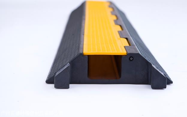 压线槽橡胶压线槽广州线槽价格