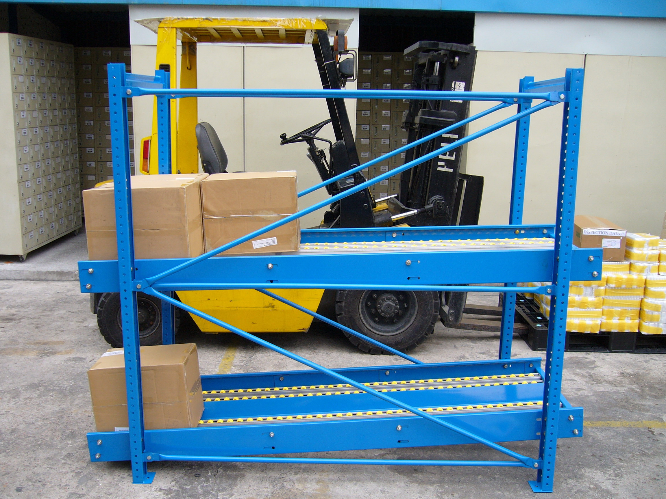 厂价销售滚轮货架 流利条货架 自滑式货架