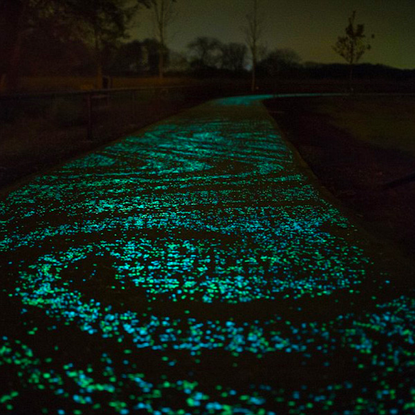 小区夜光跑道施工,夜光跑道怎么做,荧光跑道铺设方法