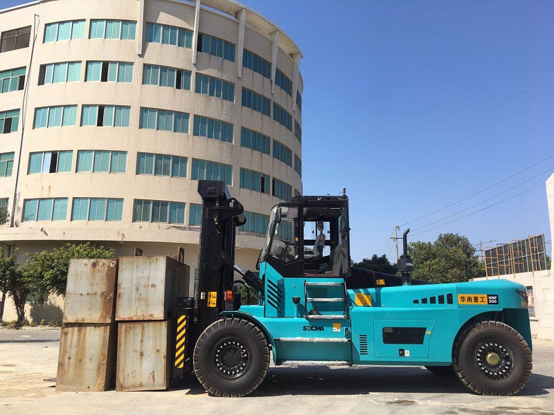 30吨叉车 集装箱30吨叉车