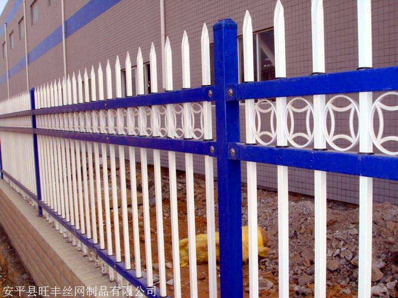 竹节护栏锌钢护栏施工安装