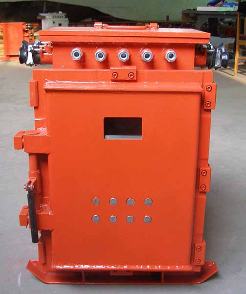 山东泽荣矿用隔爆兼本质安全型多回路电磁起动器