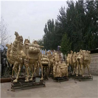 铜雕骆驼制作 公园大型骆驼雕塑 景区广场动物摆放