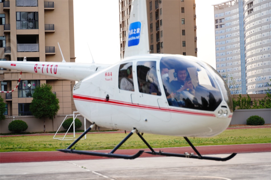 直升机租赁按小时收费 山东直升机出租  直升机庆典 空中看房 直