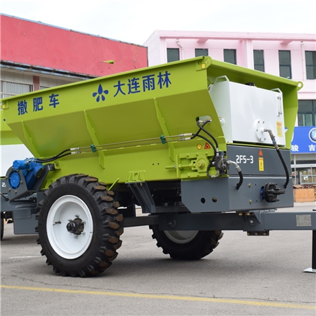 工厂批发固体有机肥撒肥机 中小型撒粪车