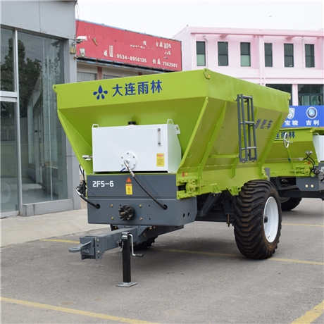 产地货源价格抛粪车 多功能抛洒机