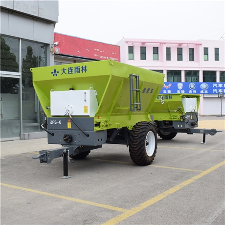 廠家批發(fā)黑龍江拋糞車 小四輪拋灑機