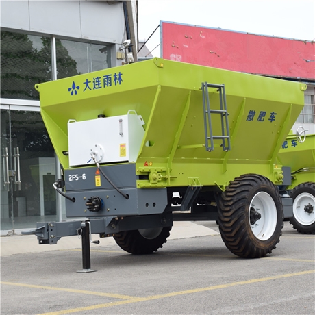產(chǎn)地貨源大型拋糞車 牧場拋灑機(jī)