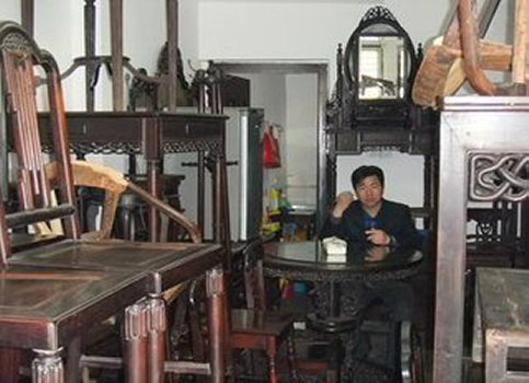 南京当天回收老家具 红木梳妆台 紫檀桌子 现场交易