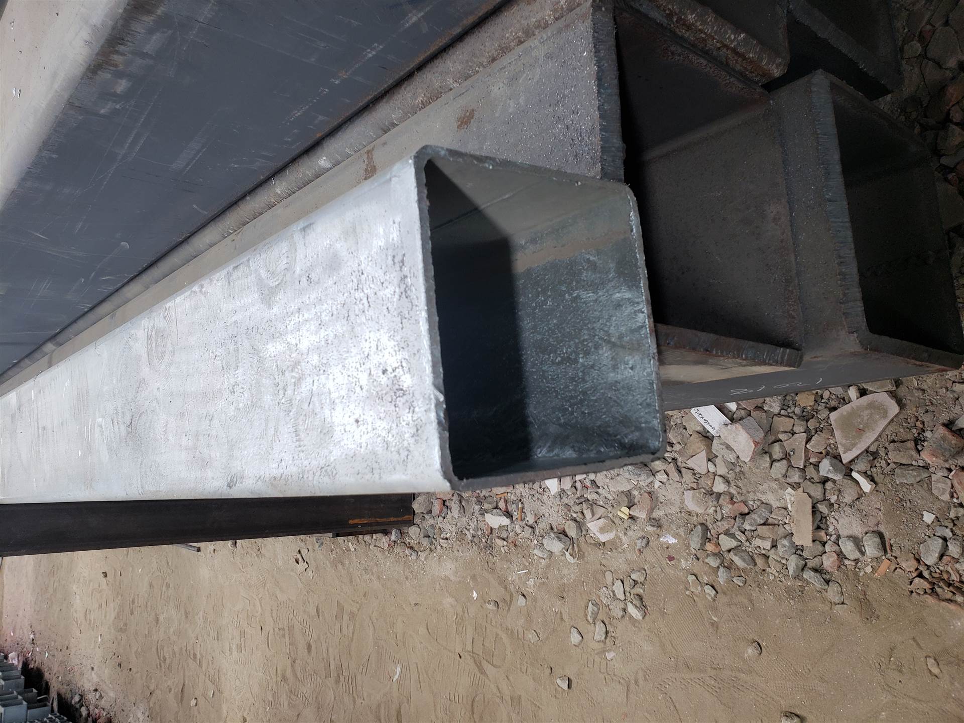 方矩管 热镀锌方管加工 镀锌70-80mm