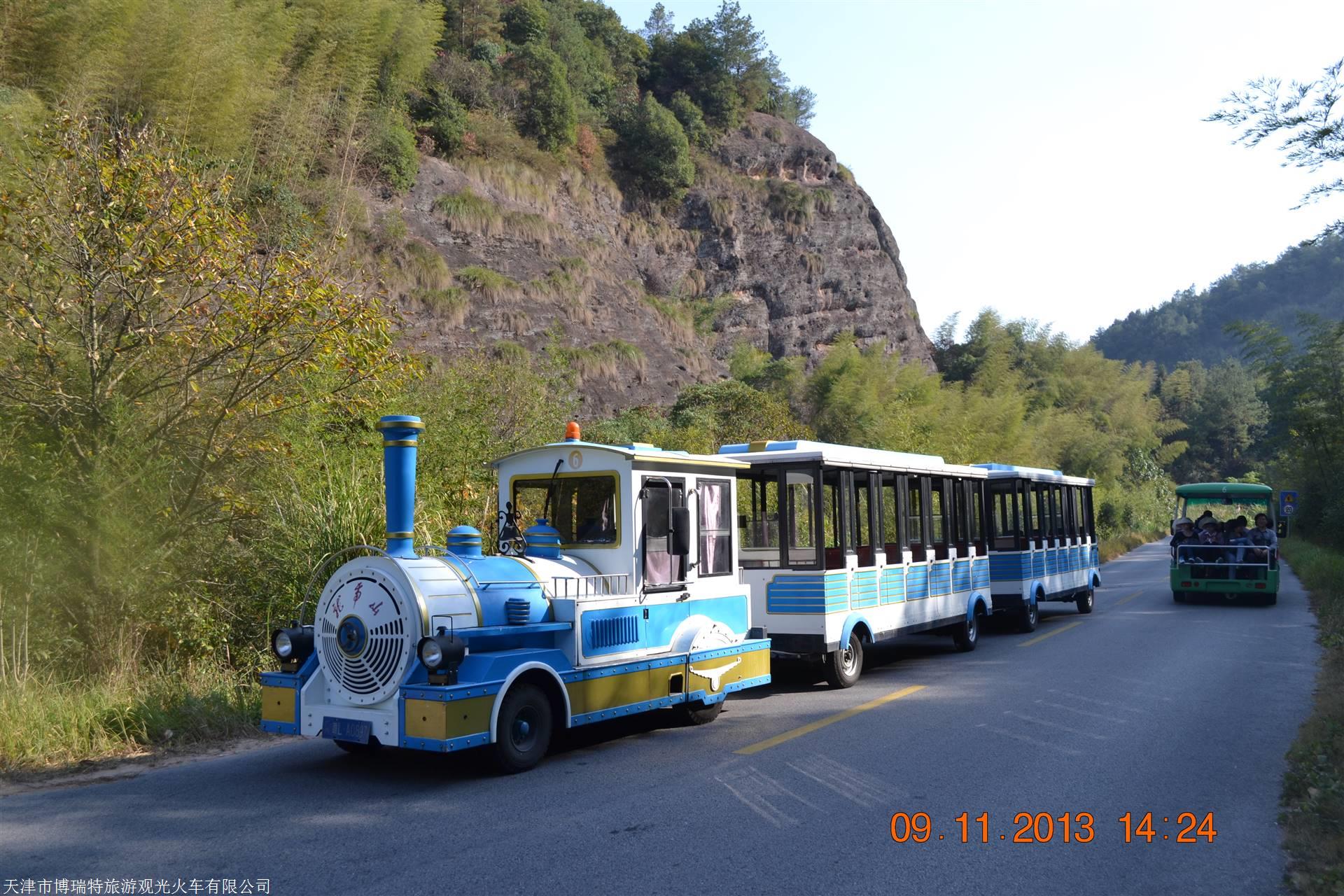 轨道小火车厂家 景区山地单轨小火车