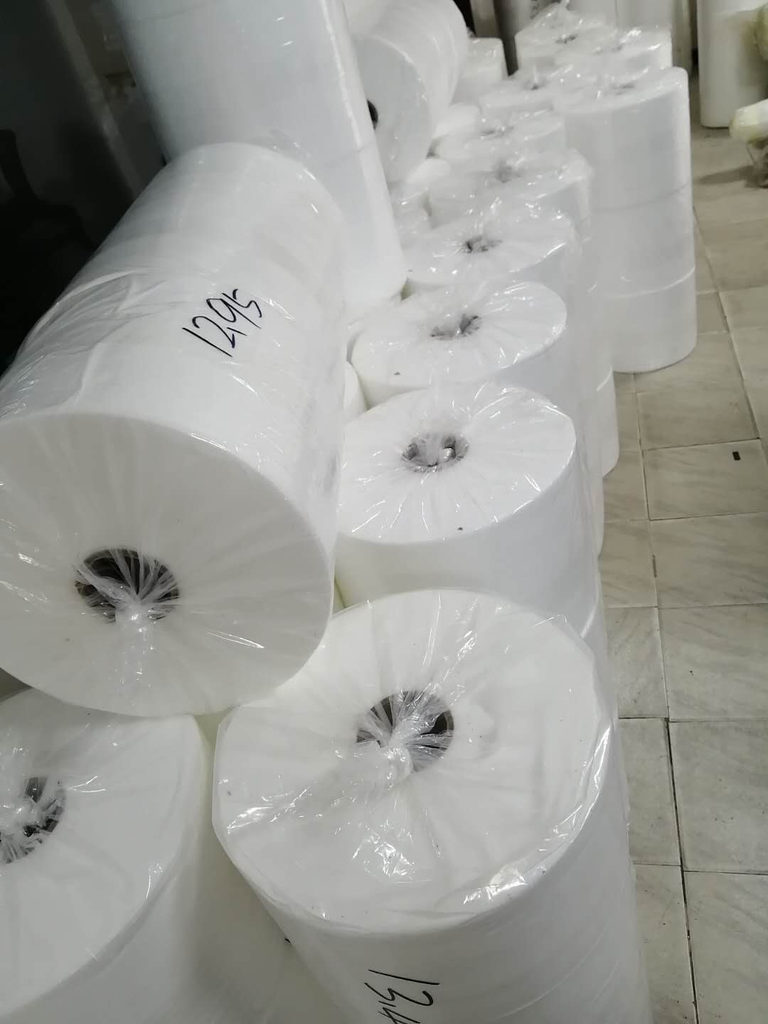 纳米熔喷无纺布口罩熔喷布纳米过滤膜口罩纳米纤维过滤布