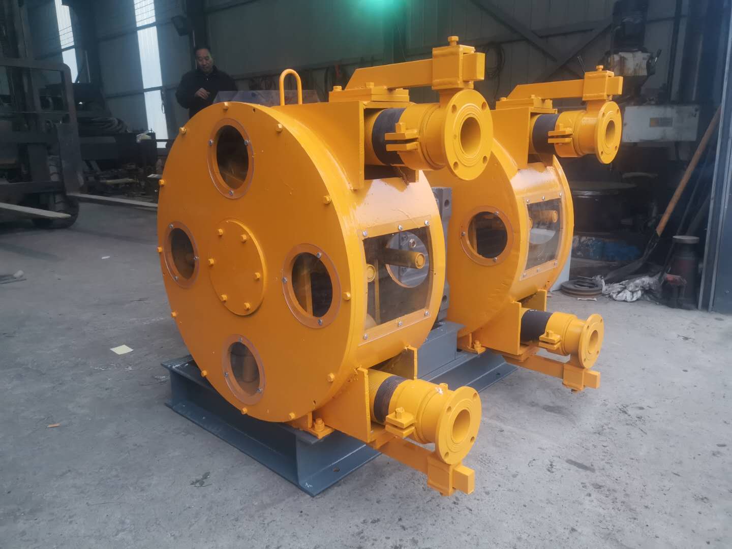 工业挤压泵 双管工业软管泵泡沫水泥泵