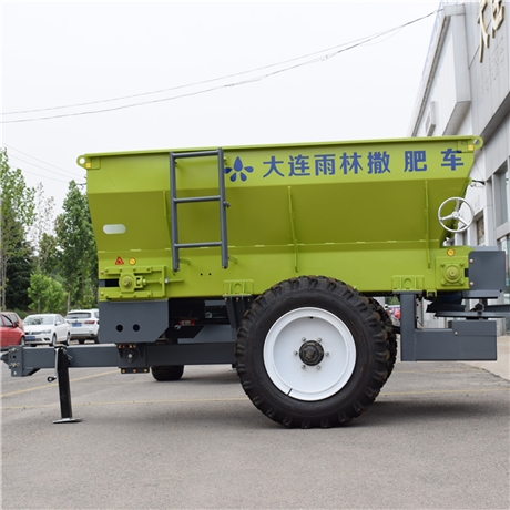 产地货源双绞龙式撒肥机 四轮拖拉机撒粪车