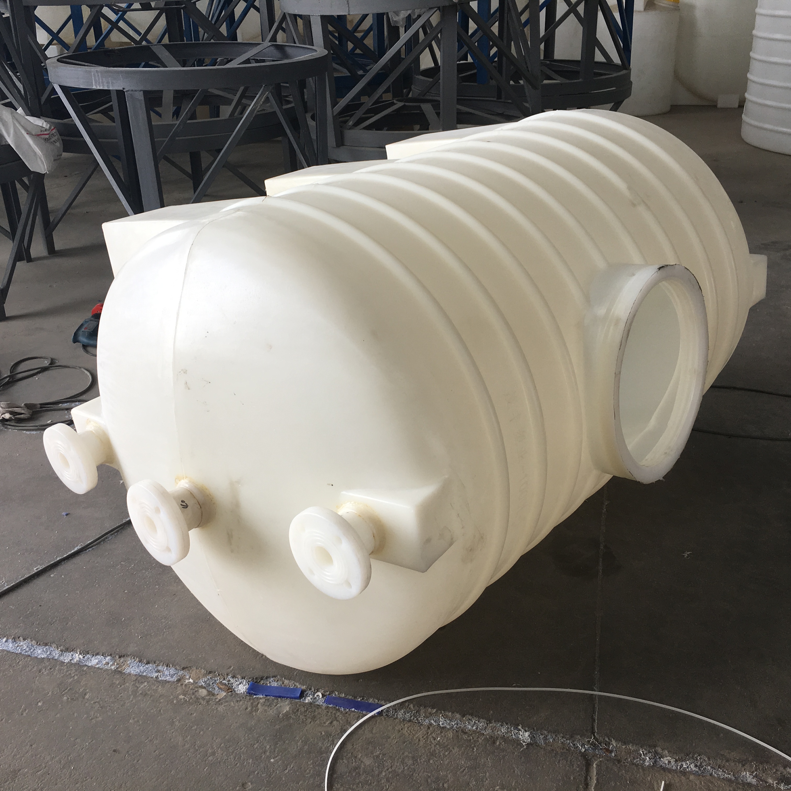 厂家直销卧式05吨水塔500lpe水箱