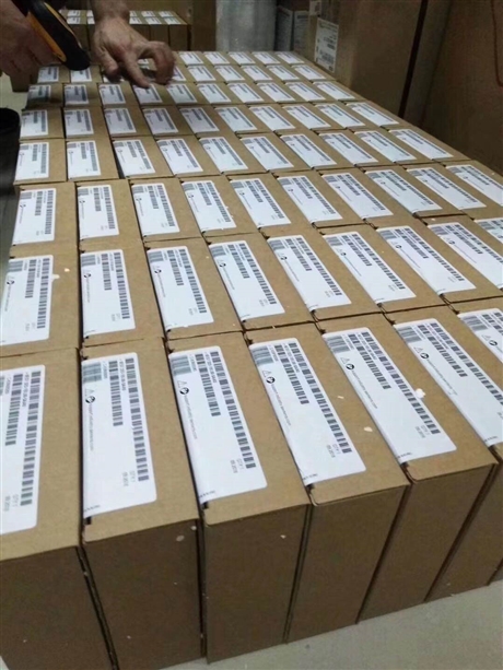 西門子CPU 1214C   AC/DC/Rly,14輸入/10輸出,集成2AI