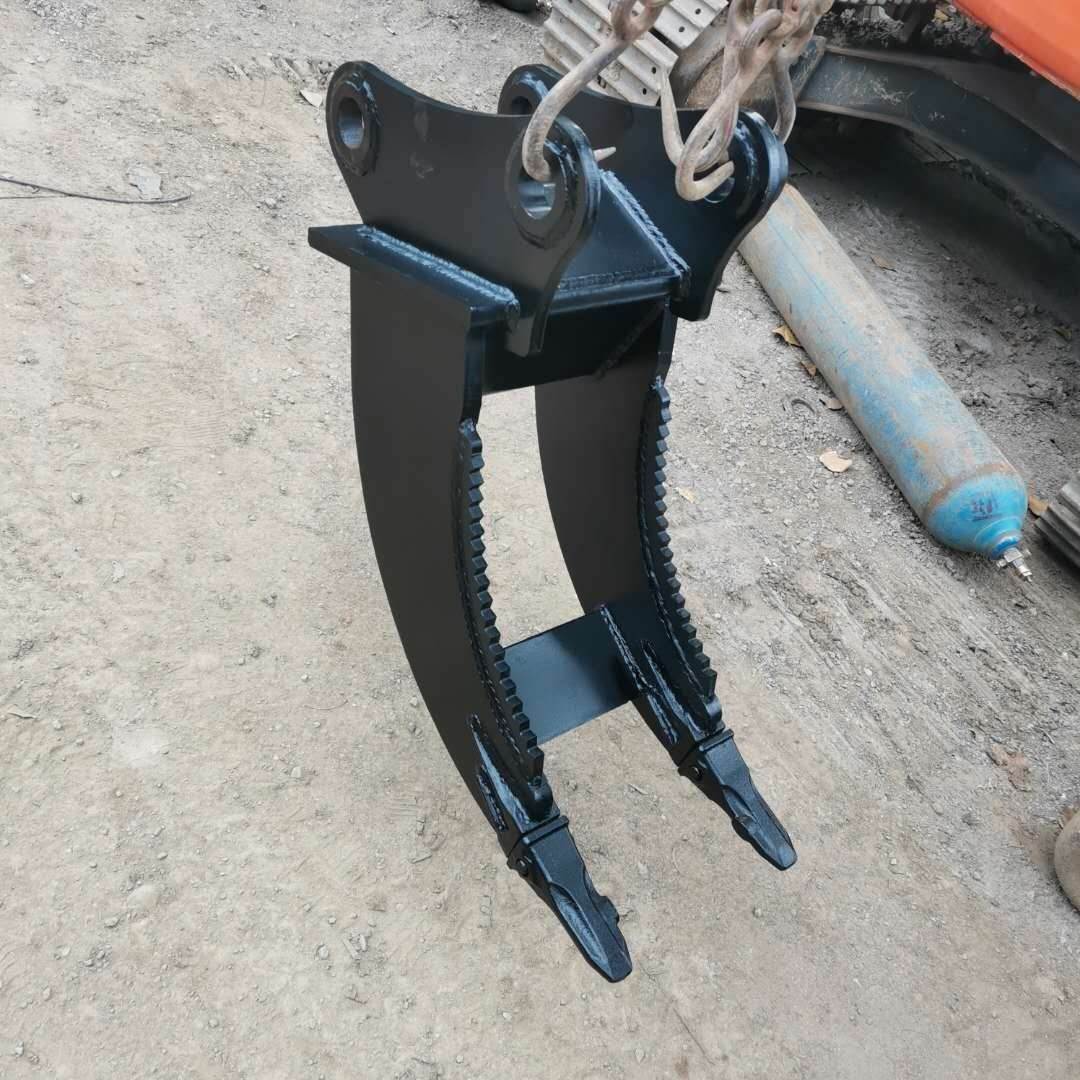 60挖掘机树刀河南挖掘机挖树神器挖树刀厂家挖树钩裸根挖树刀