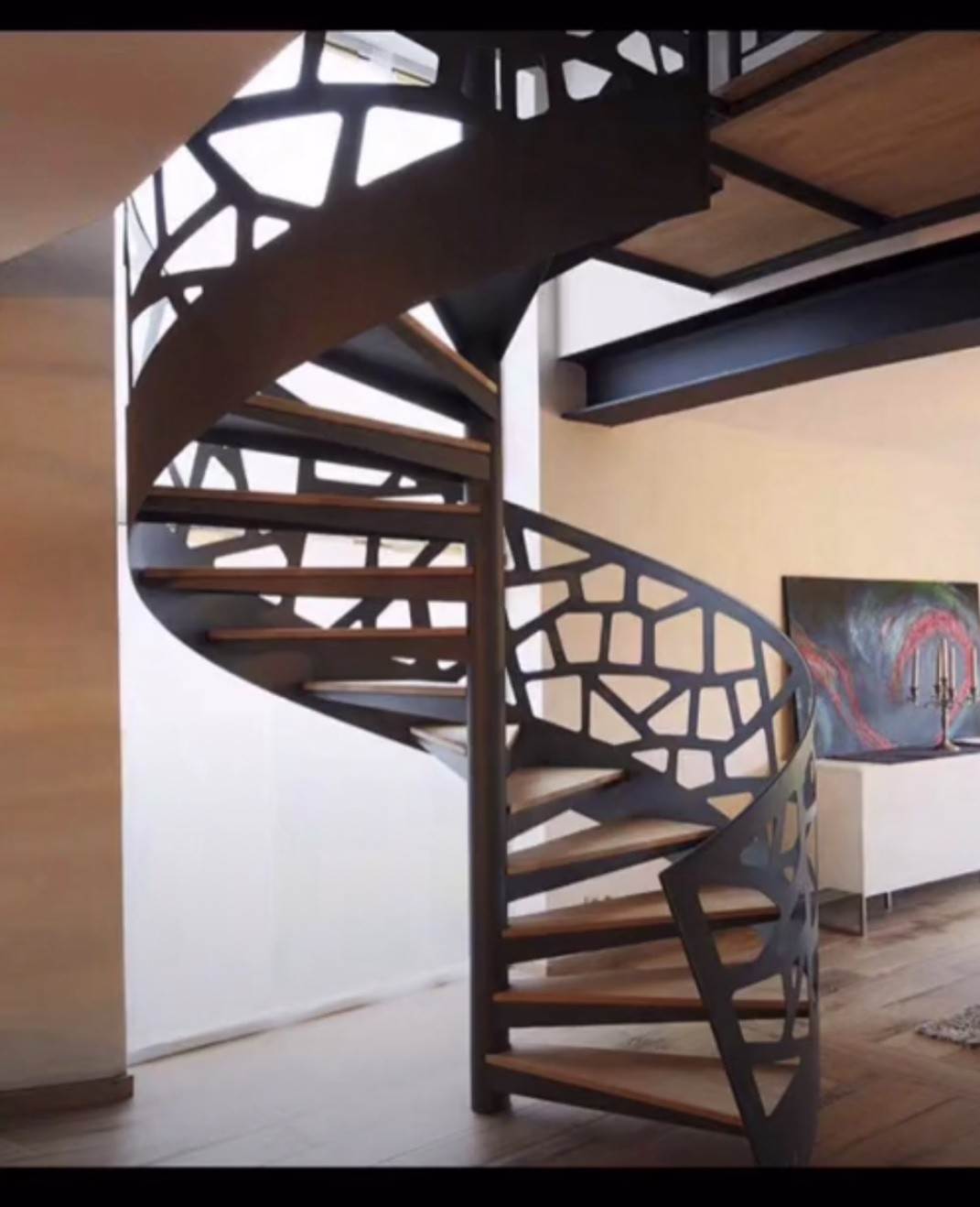 厂家批发花形镂空护栏玻璃护栏包盒楼梯毛坯重型卷板钢木楼梯