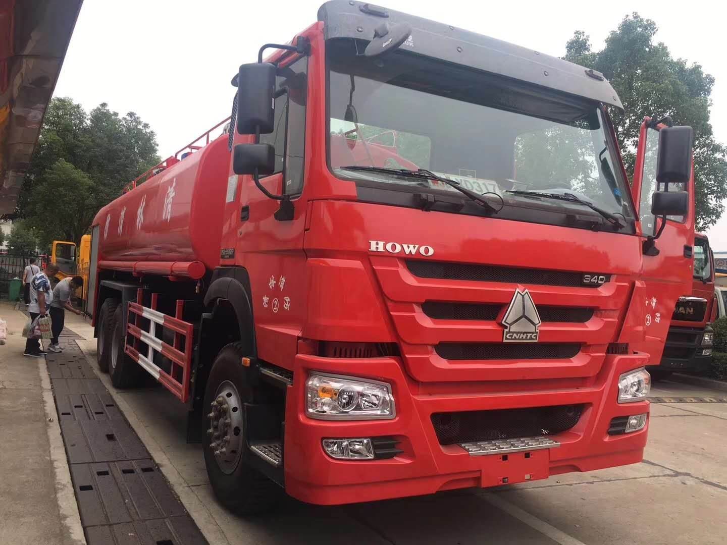 水罐式消防车 消防水罐车 水泡消防车