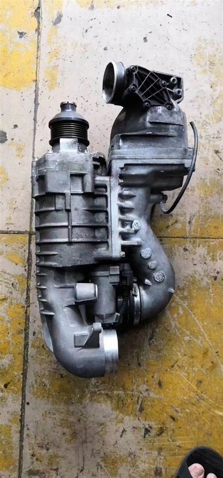 奔驰271涡轮增压 e200 c200 cla180 拆车件涡轮 奔驰二手涡轮配件