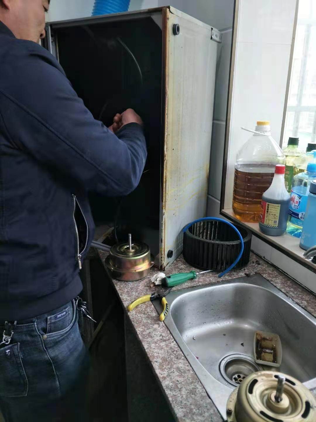 专业厨房设备上门维修
