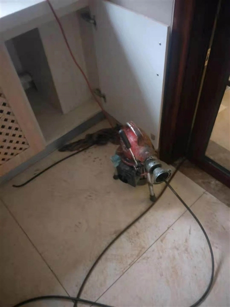义乌淋浴房管道疏通电话 义乌疏通浴缸管道电话
