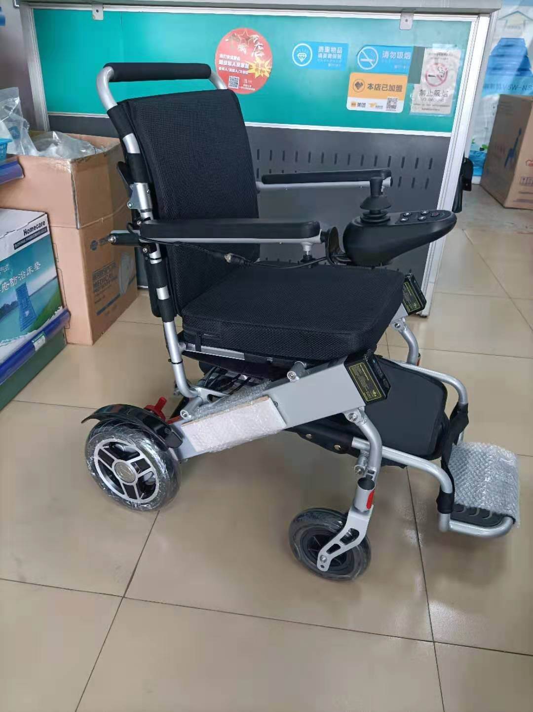 青岛金百合电动轮椅d06