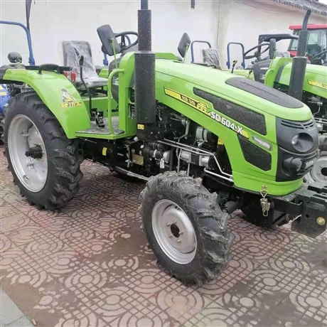 直补萨丁504中型拖拉机水稻田专用四轮拖拉机打田机