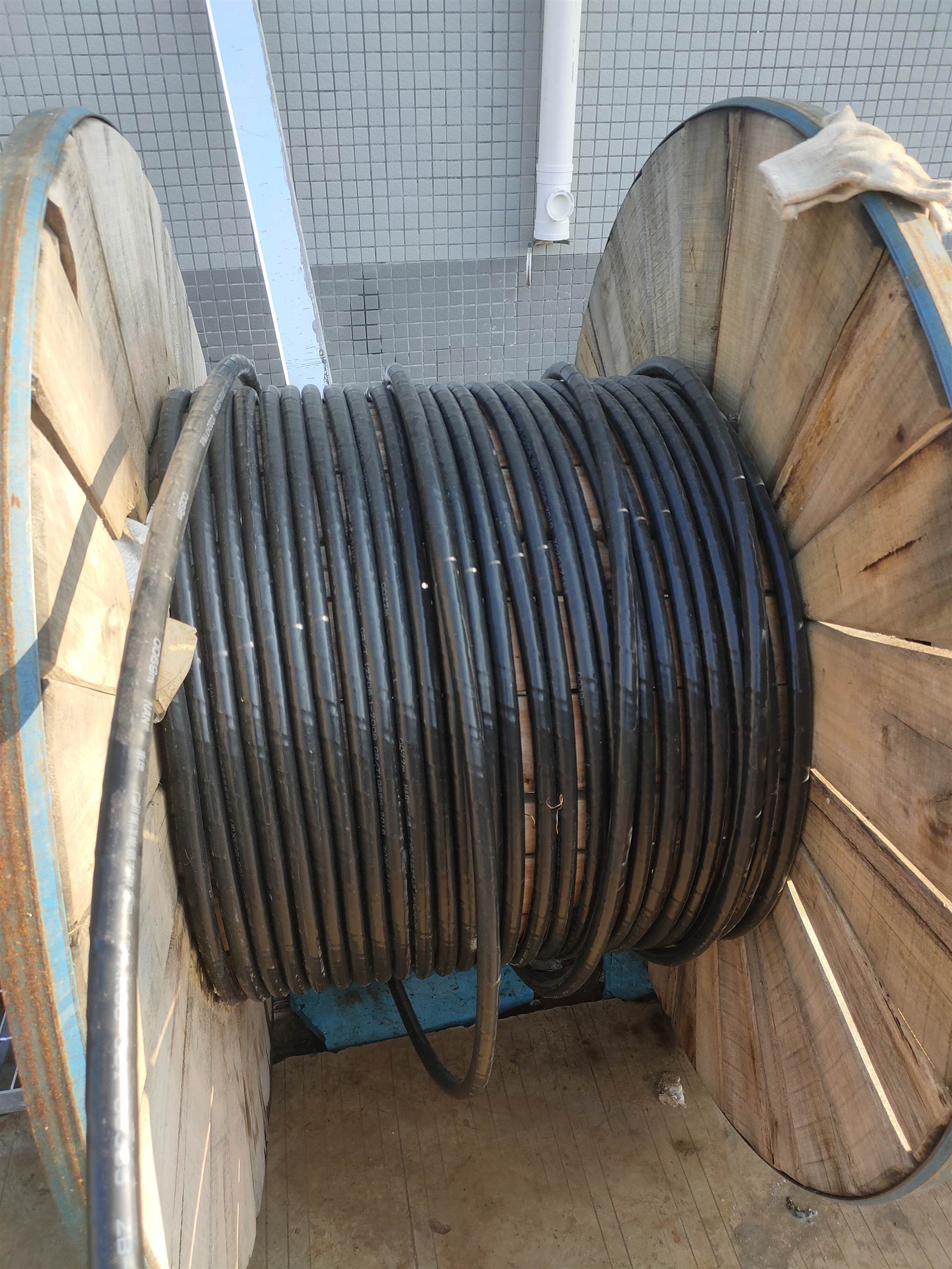 二手电缆线回收中山回收工地废电缆收购价格高