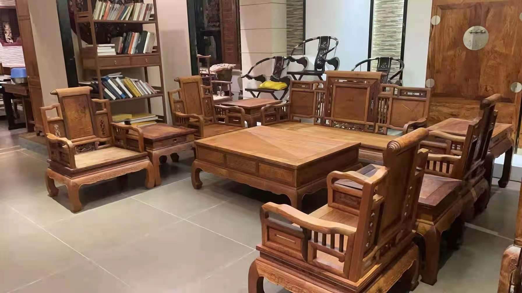 南宁回收二手家具旧货公司 老挝大红酸枝家具回收