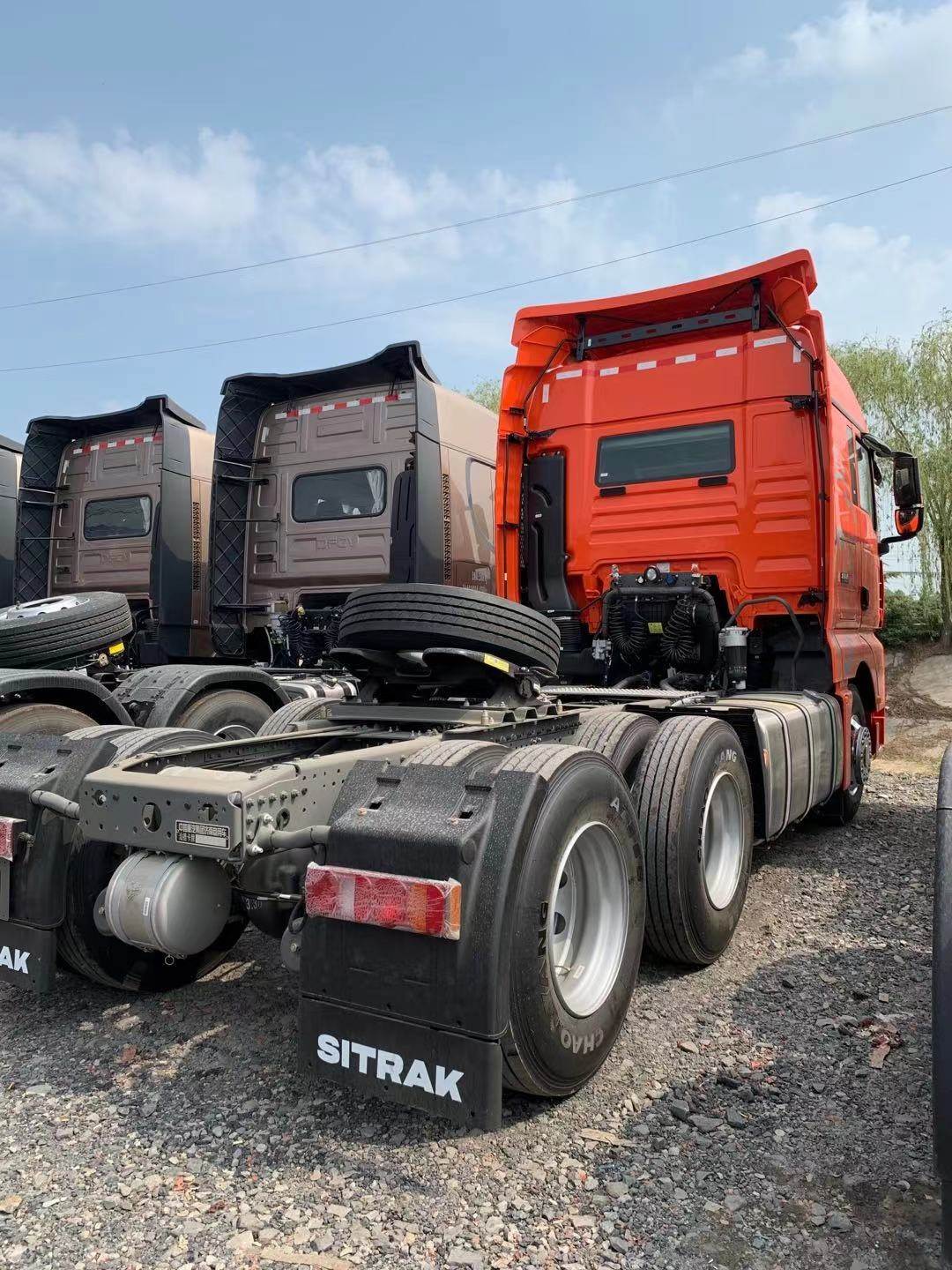 汕德卡牵引车头办理全国分期付款国五排放远正汽贸双驱轻体