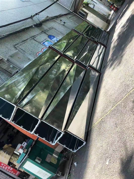 義烏安裝白鐵皮煙囪電話 義烏定制白鐵油煙管價(jià)錢