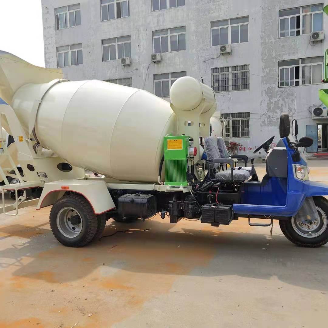 2方水泥搅拌罐车混凝土路面罐车小型农用三轮罐车工厂报价