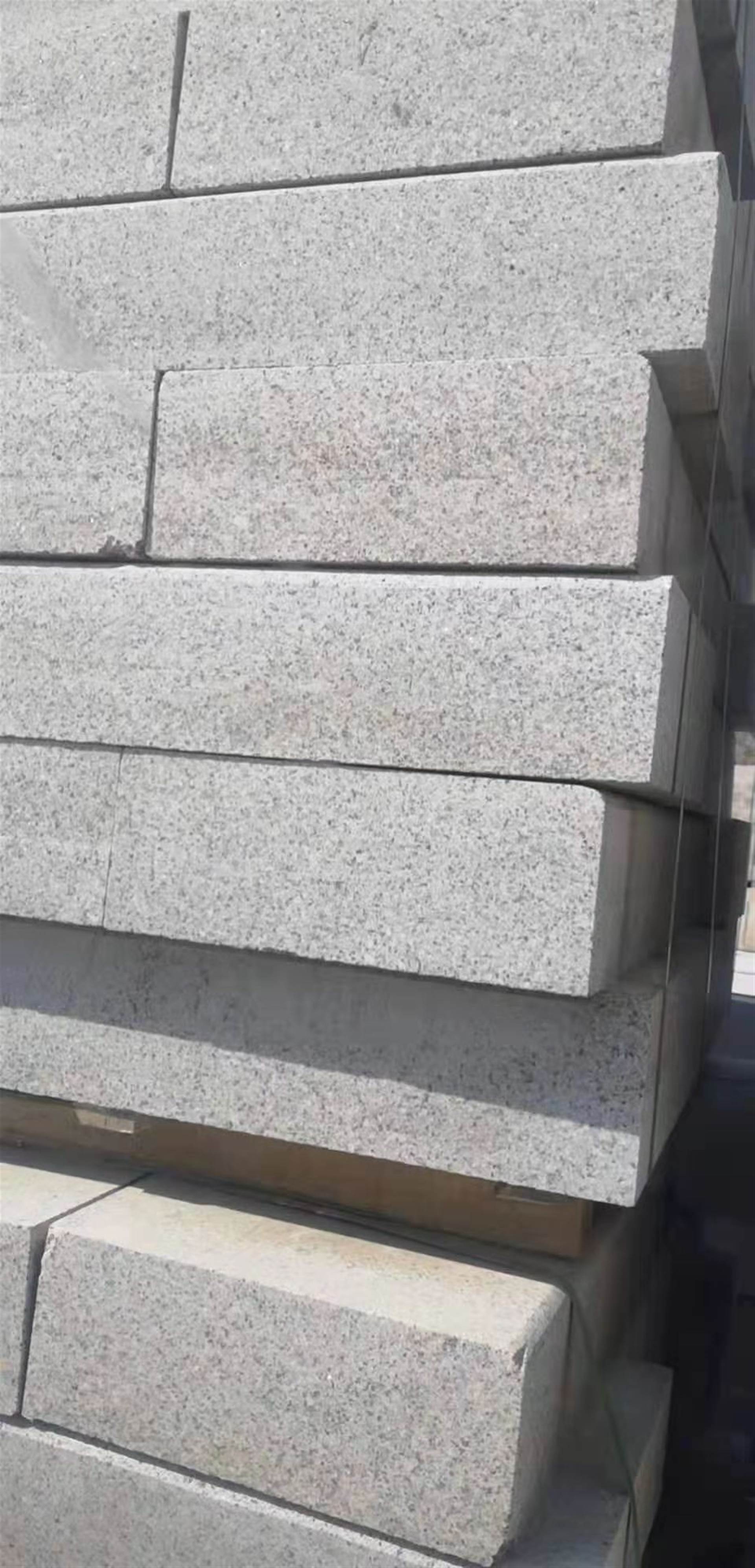 锈石路沿石厂家销售山东锈石黄锈石厂家白锈石