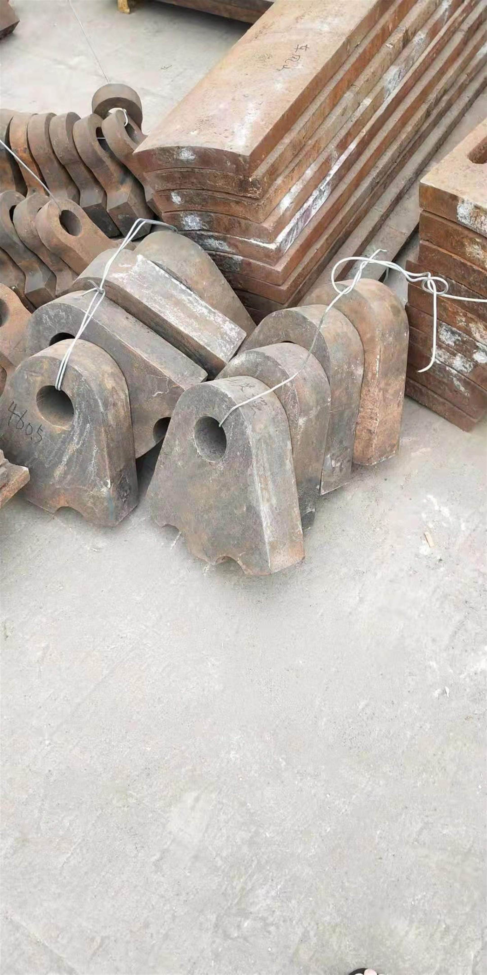 矿山铸造耐磨锤头