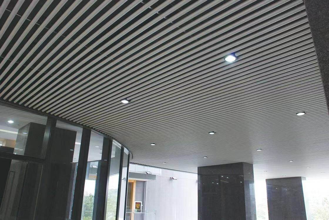 供应铝圆管铝天花工程吊顶圆管铝天花