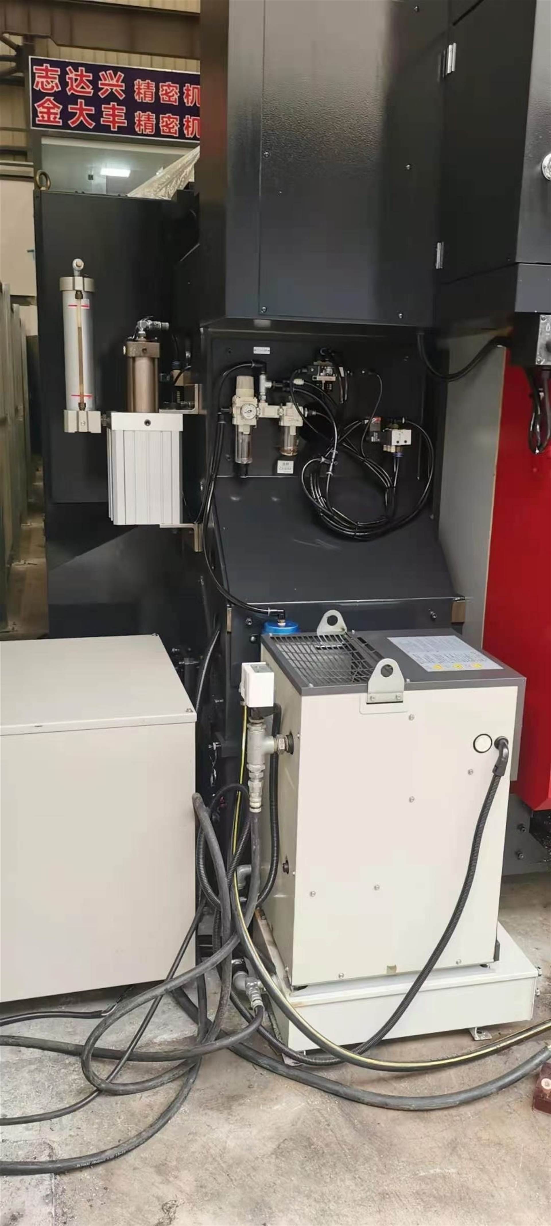 日本OKK加工中心VC51