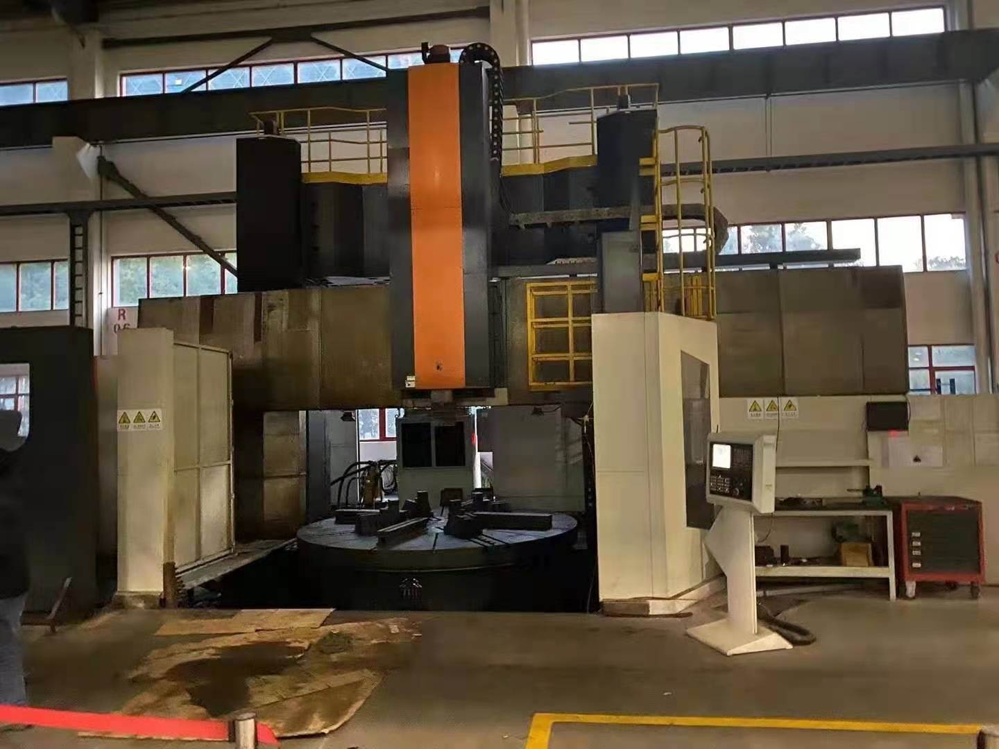 立式车铣复合加工中心