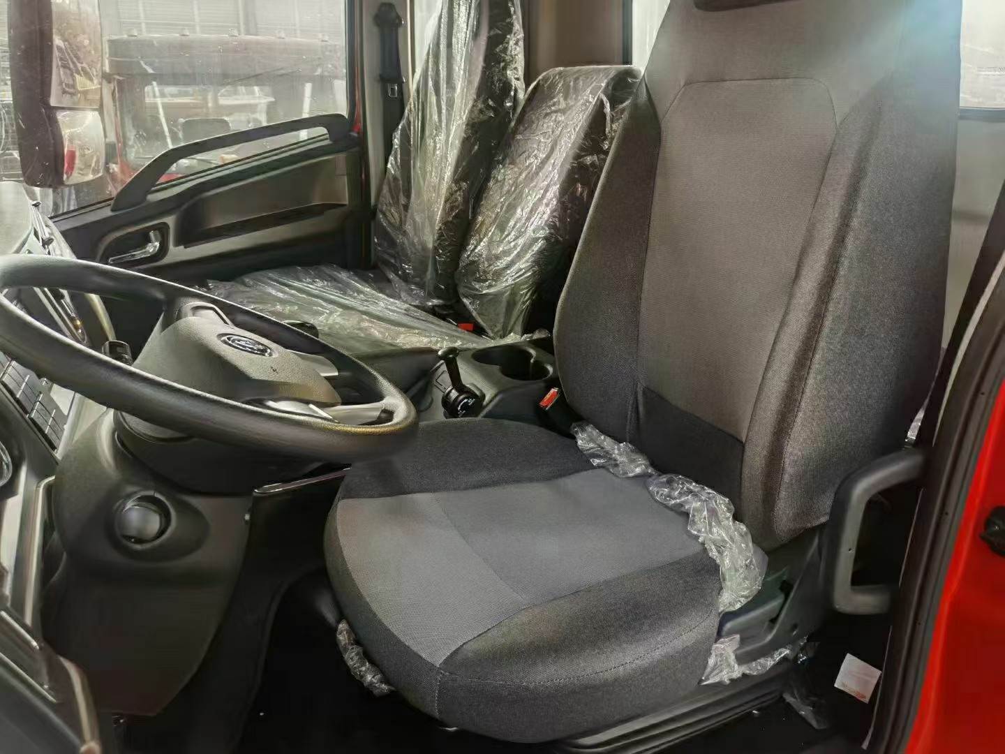 国六东风华神t3平板车玉柴180马力随车吊厂家