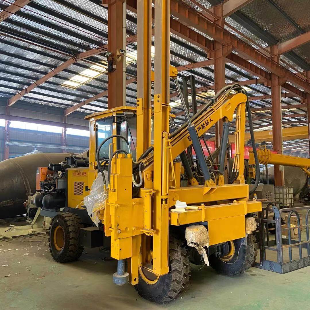 厂家供应护栏打桩机高速公路护栏打桩机型号齐全价格优惠
