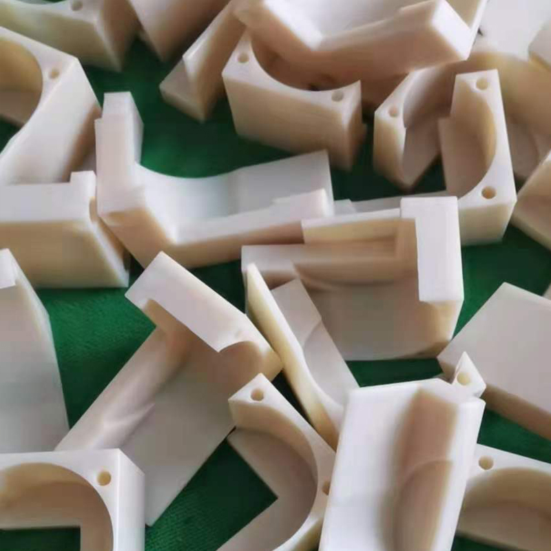 米黄色耐磨尼龙支撑块磨聚乙烯管道支撑块upe自润滑举升机限位块