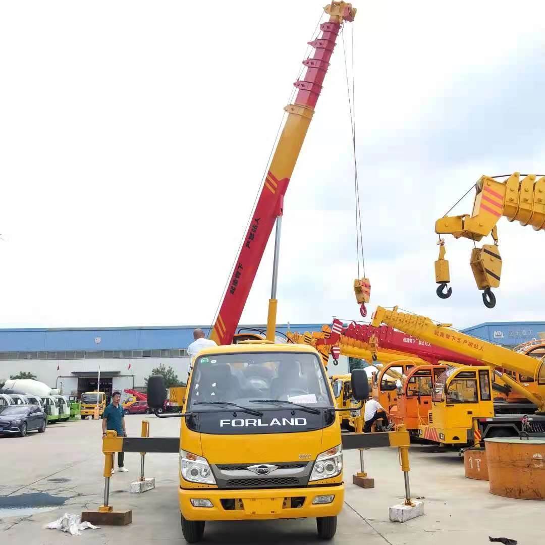 5吨蓝牌吊车国六福田汽车吊市区可用蓝牌汽车吊