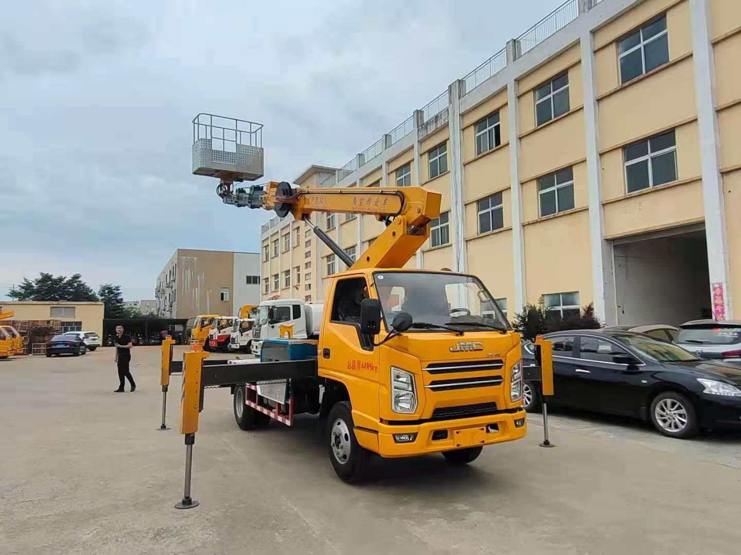 高空车厂家21米蓝牌江铃高空作业车售后无忧