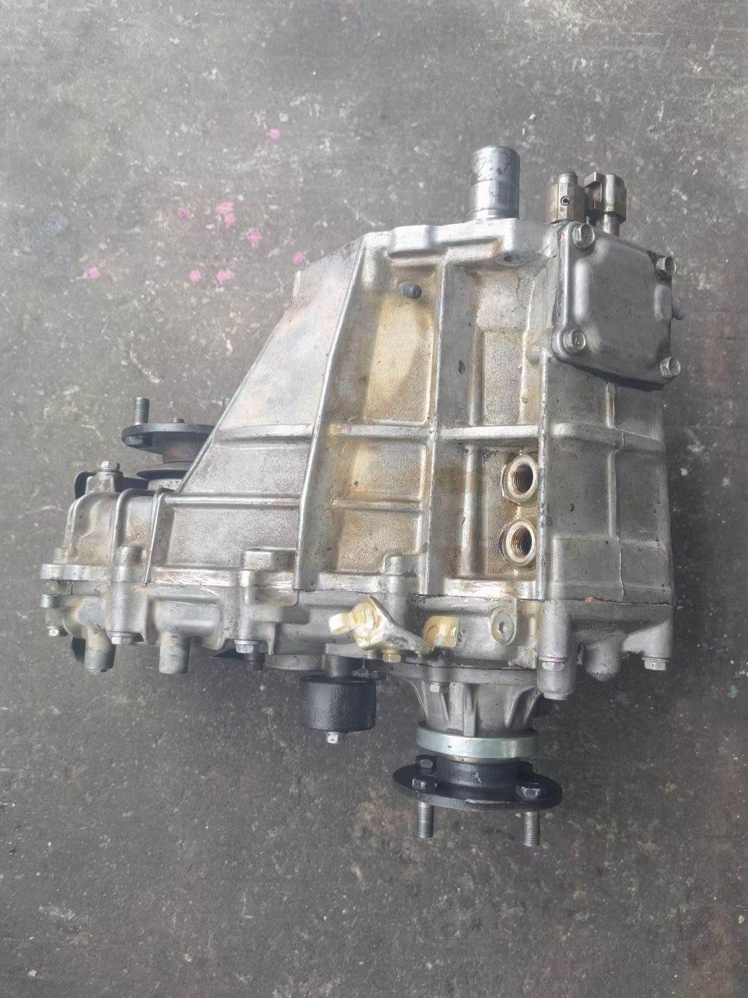 霸道2700分动箱 普拉多4000 酷路泽5.7 二手分动箱配件