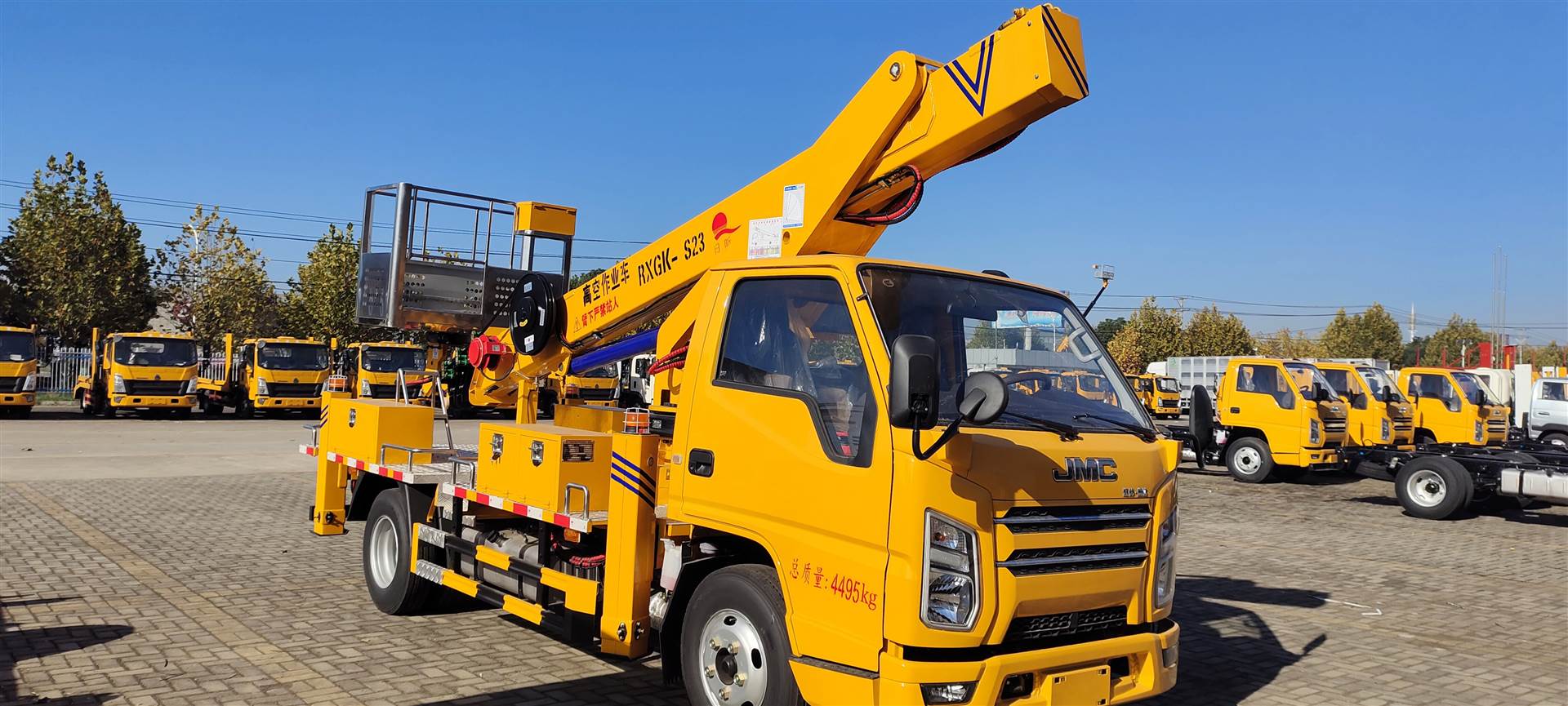 天镇县高空作业车国六23米多功能高空作业车