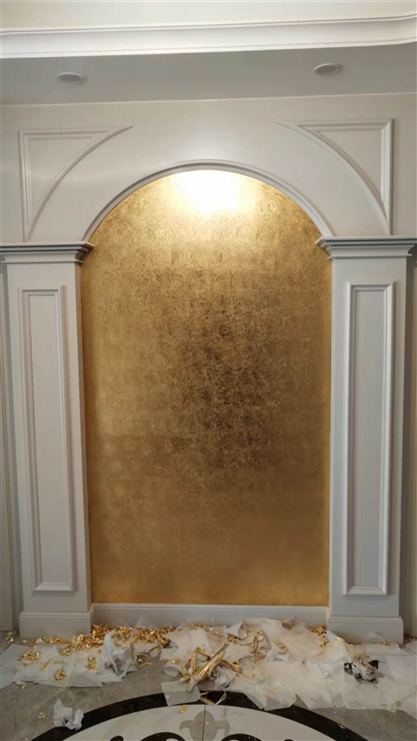 金箔师傅贴金箔艺术装饰厂家手抓金箔师父施工团队