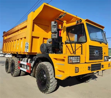 徐工90矿车430马力潍柴矿霸宽体车