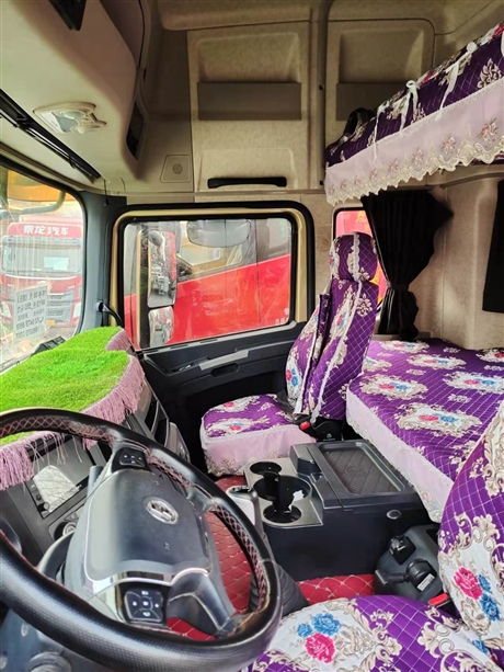 二手陕汽德龙x3000价格潍柴双驱550马力