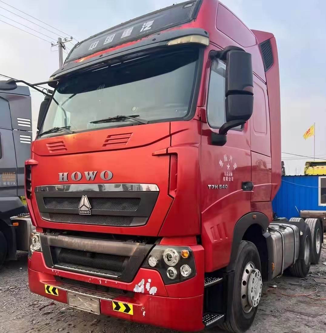 豪沃t7540带液缓牵引车