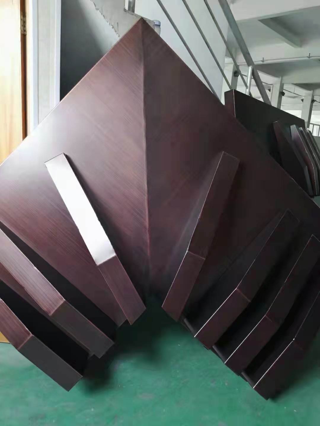 佛山仿古铜色幕墙铝单板定制镀铜拉丝铝单板厂家